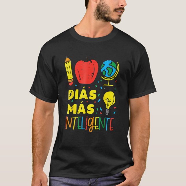 Camiseta 100 Dias Mas Inteligente 100 Dias Espanhol Te (Frente)