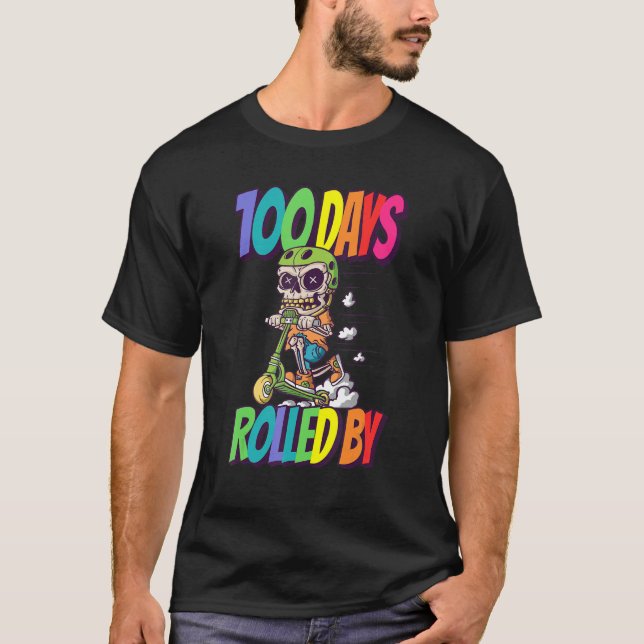 Camiseta 100 dias Rolados por Esqueleto com Patinete (Frente)