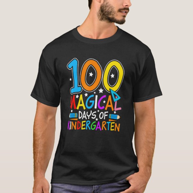 Camiseta 100 Magical Days Of Kindergarten  Student Teacher  (Frente)