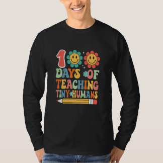 Camiseta 100th Day Teaching Tiny Humans Retro Groovy 100 Da