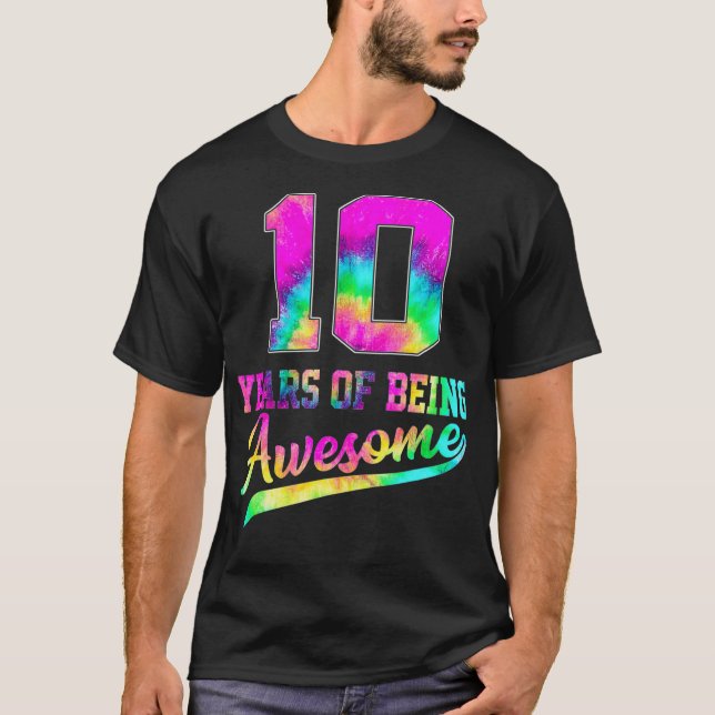 Camiseta 10 Anos De Idade 10O Aniversário Tie Dye Sendo Inc (Frente)