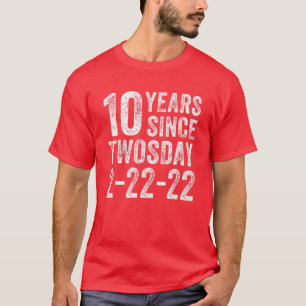 Camiseta 10O Aniversário Na Segunda-Feira De 2022 Nascer D