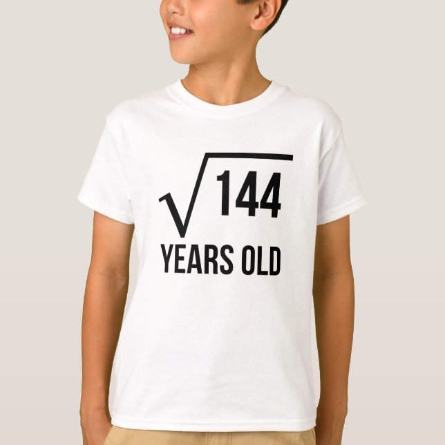 Camiseta 12 anos de raiz quadrada velha (Frente)