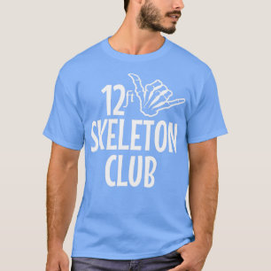 Camiseta 12 Ft Skeleton Club Giant Skelly Halloween Inferno