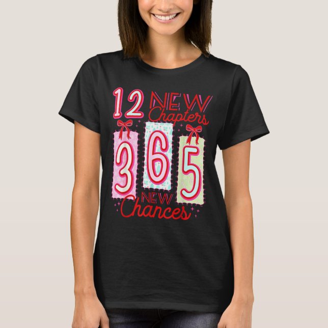 Camiseta 12 New Chapters 365 New Chances 2026 Happy New Yea (Frente)