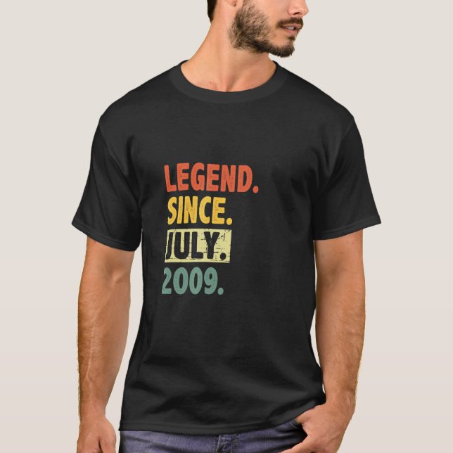 Camiseta 13 Aniversário Da Legenda De 13 Anos Desde Julho (Frente)