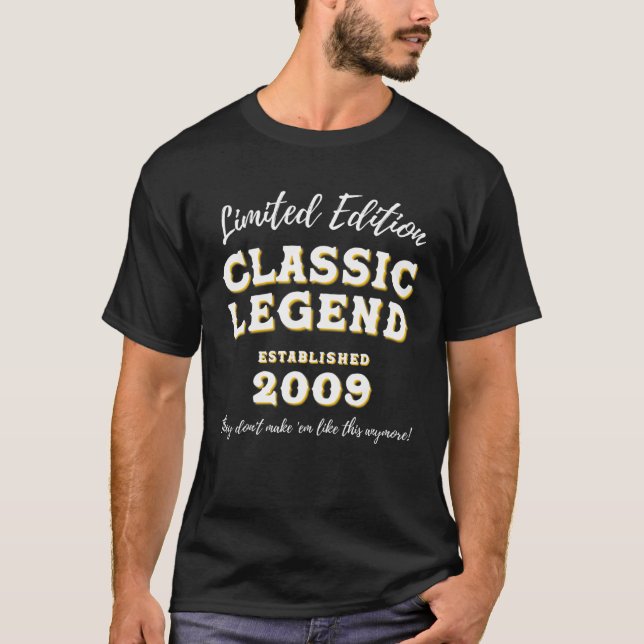 Camiseta 13Th Birthday, Classic Legend Established 2009 (Frente)