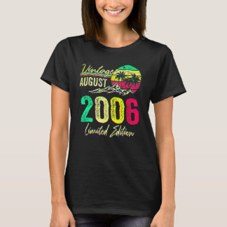 Camiseta 16 Yr Old Vintage August 2006  16th Birthday