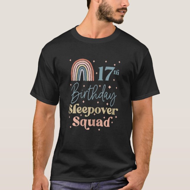 Camiseta 17º aniversário Boho Rainbow Sleepover Squad Pajam (Frente)