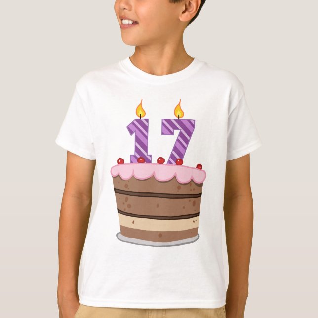 Camiseta 17 anos de idade no Bolo de Aniversário (Frente)
