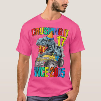 Camiseta 17 Crushing It Since 2005 Monster Truck Dinosaur 