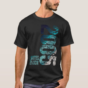 Camiseta 18ª Menina de Aniversário 18 Anos 2005 Engraçado P