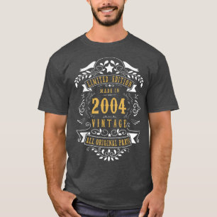 Camiseta 18 anos 18 anos fez Nascer em 2004
