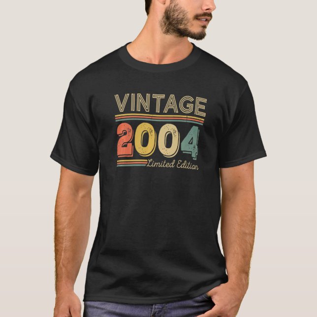 Camiseta 18 anos Vintage 2004 18º aniversário (Frente)