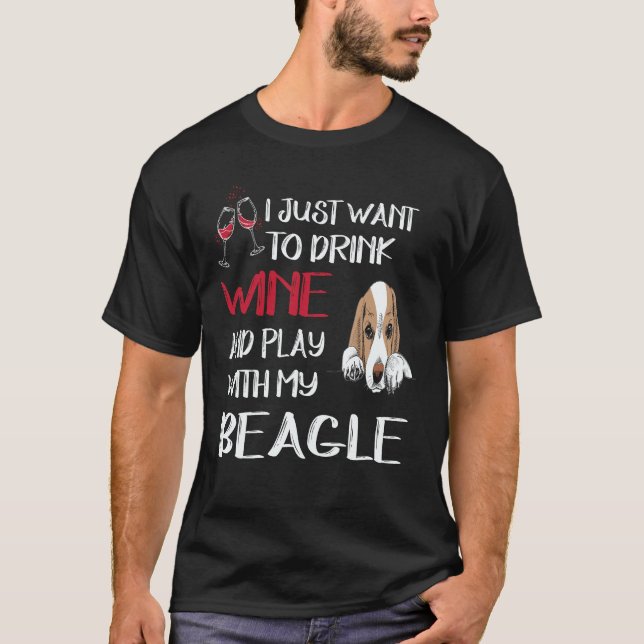 Camiseta 18 Bebo Vinho e Brinco com meu Beagle (Frente)