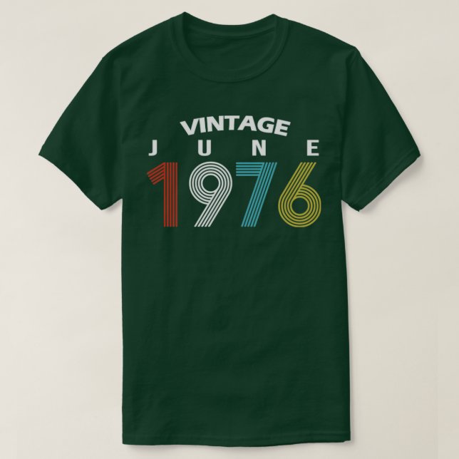 Camiseta 1976 June Vintage Birthday Gif (Frente do Design)