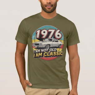 Camiseta 1976 Não sou Velho Sou Clássico