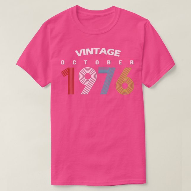 Camiseta 1976 Outubro Vintage Birthday Gif (Frente do Design)
