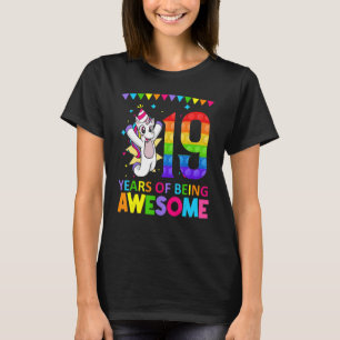 Camiseta 19 Anos De Incrível Nascimento Colorido Do Unicórn
