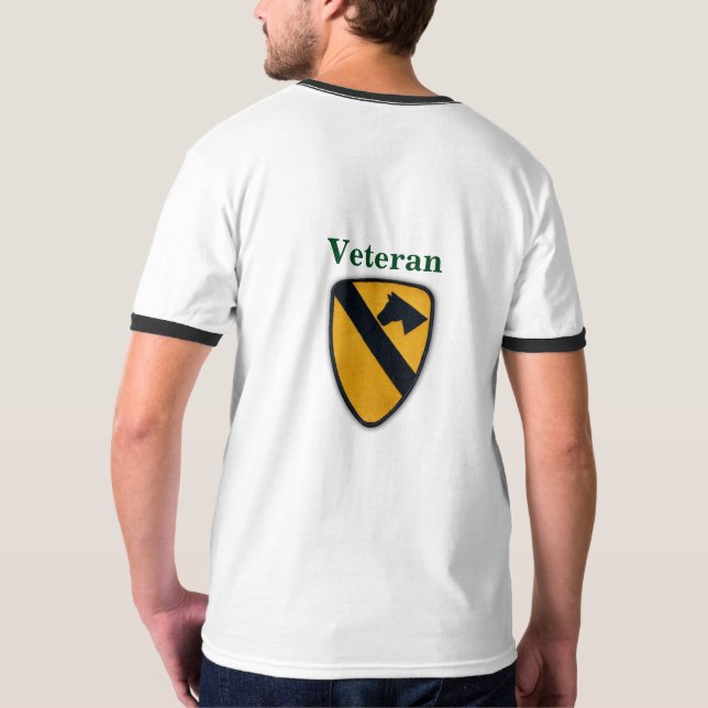 Camiseta 1rua Cavalaria Cav Airmobile Primeiros Veteranos d (Verso)