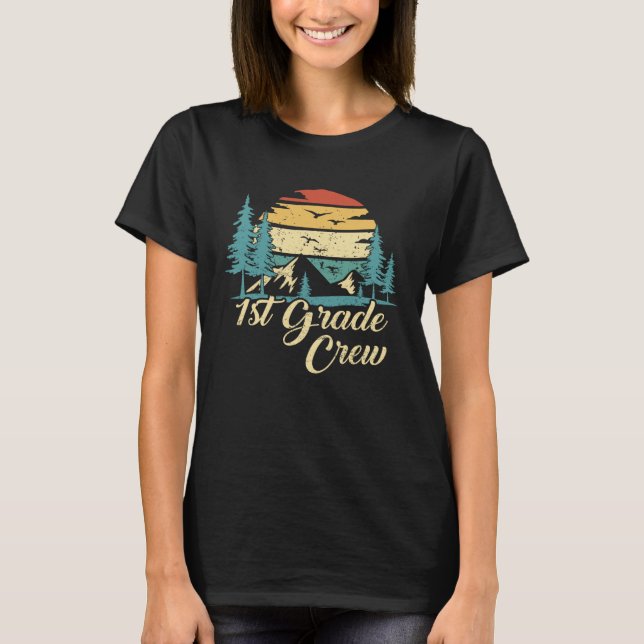 Camiseta 1st Grade Crew back to school after camping trip l (Frente)