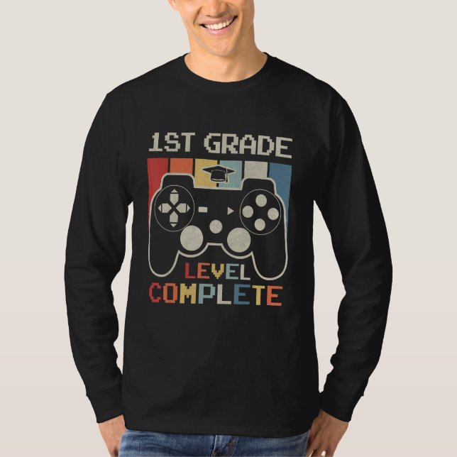 Camiseta 1st Grade Level Complete Game Controller Last Day  (Frente)