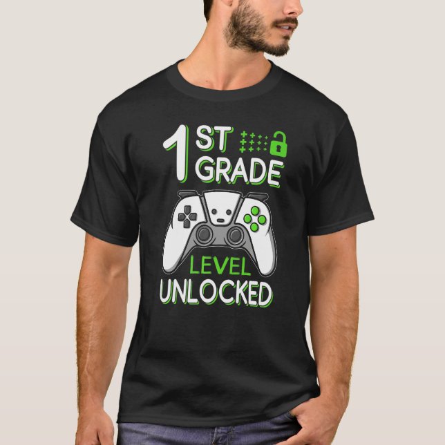 Camiseta 1st Grade Level Unlocked VideoGame Gamer Back to S (Frente)