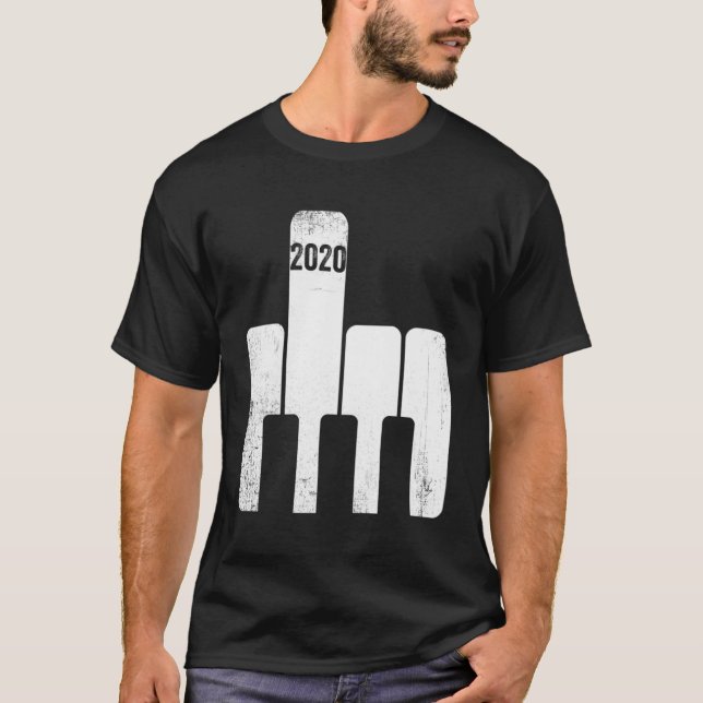 Camiseta 2020 Dedo Médio Muito Mau Ano (Frente)