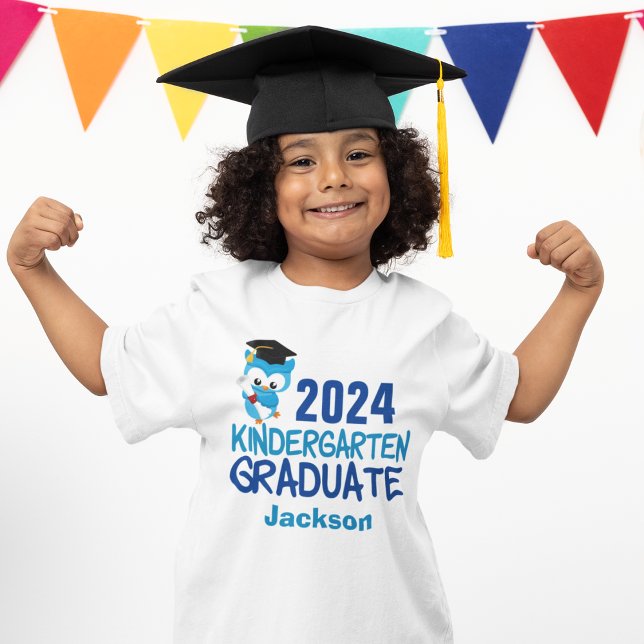 Camiseta 2024 Crianças de Coruja Azul, Graduação em Jardim  (Criador carregado)