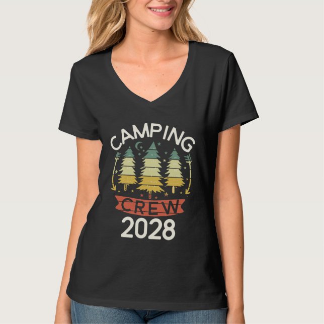 Camiseta 2028 Camping Crew Family Camping Trip Matching New (Frente)