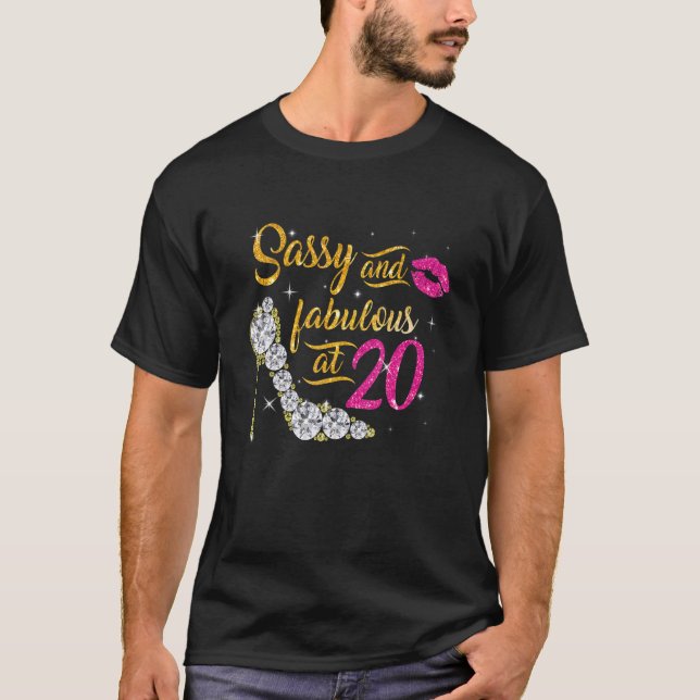 Camiseta 20 Birthday Sassy e fabuloso com 20 anos (Frente)