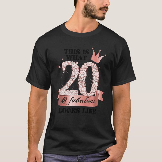 Camiseta 20 & Fabulous I Rose And White Party Group Candid  (Frente)