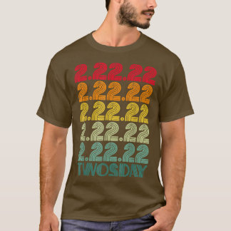 Camiseta 22 de fevereiro de 2022 Funny 22222 Retro Vinta