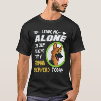 Camiseta 22 Deixem-me em Paz Estou Apenas Falando Com o Meu