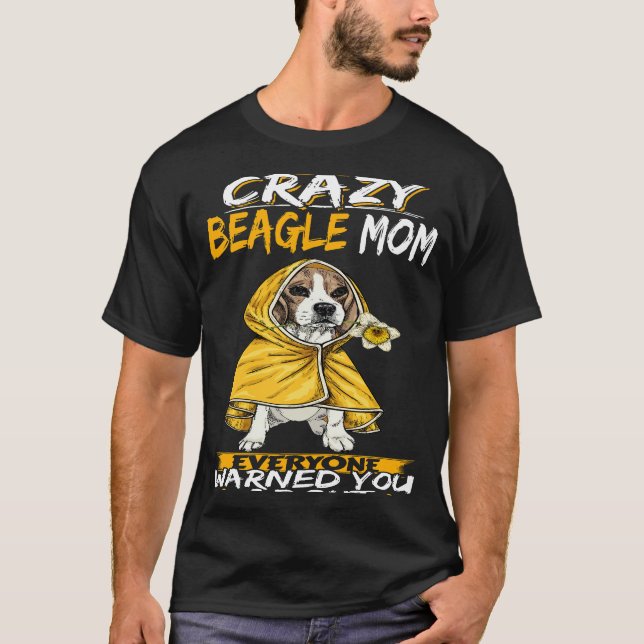 Camiseta 22 Eu sou a louca Beagle Mãe (Frente)