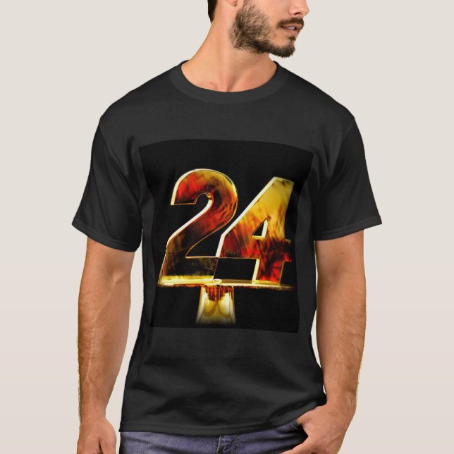 Camiseta 24 por Commissaire (Frente)
