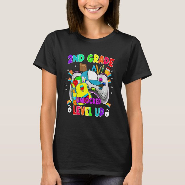 Camiseta 2nd Grade Unlocked Level Up Video Game First Day O (Frente)
