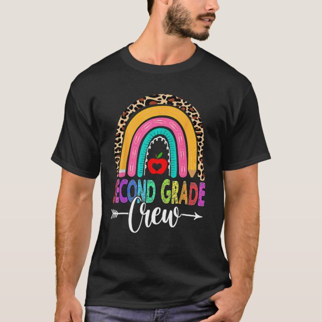 Camiseta 2nd Second Grade Crew Rainbow Leopard Teacher Back (Frente)