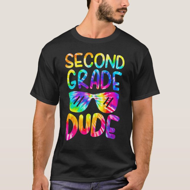 Camiseta 2nd Second Grade Dude Tie Dye Sunglasses Boys Back (Frente)