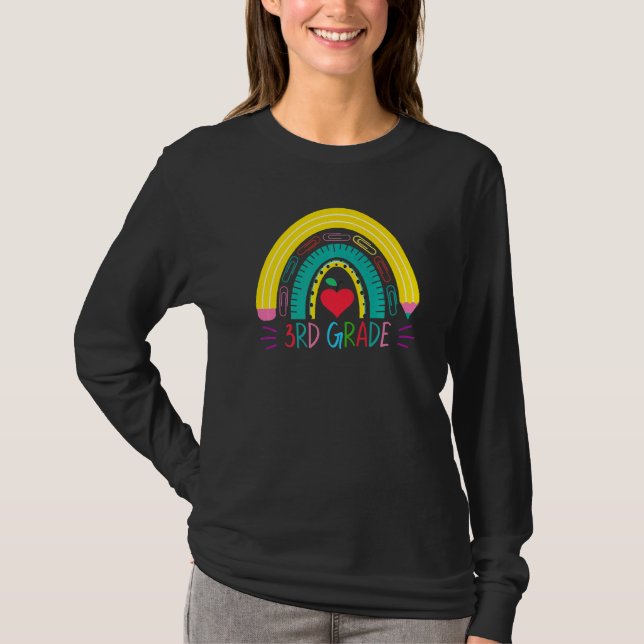 Camiseta 3º ano Arco-íris Terceira Série Equipe de Volta às (Frente)