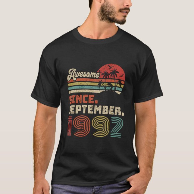 Camiseta 30 Awesome Since September 1992 (Frente)
