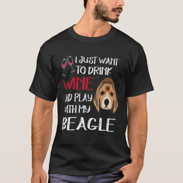 Camiseta 34 Beber Vinho E Brincar Com O Meu Beagle (Frente)