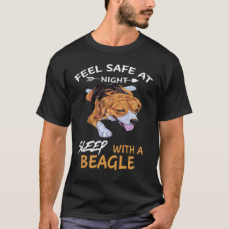 Camiseta 34 Sinta-se Seguro à Noite Dormindo Com Um Beagle