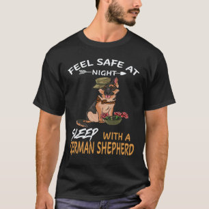Camiseta 34 Sinta-se Seguro à Noite Durma Com Um Pastor Ale