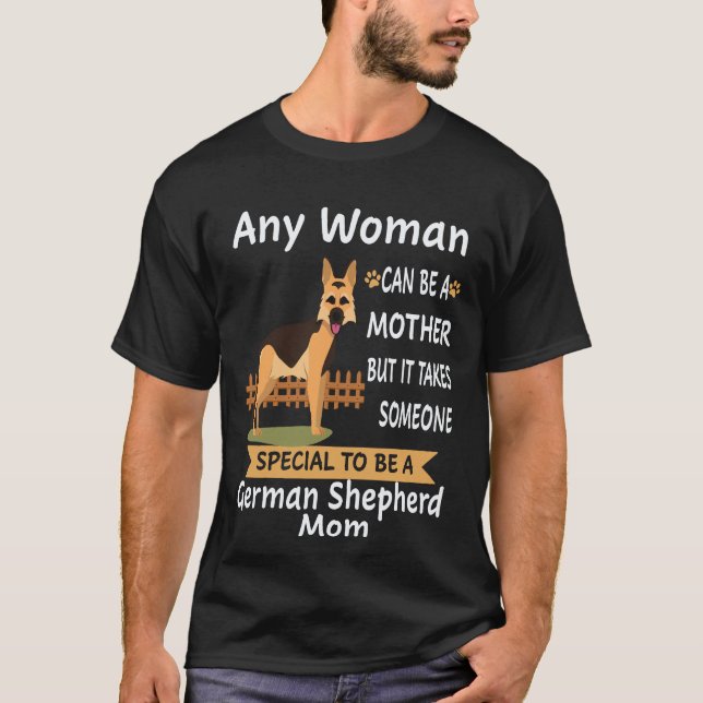 Camiseta 35 Qualquer Mulher Pode Ser Uma Mãe Mas É Preciso  (Frente)