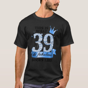 Camiseta 39 e fabuloso I Blue White Party Group Candid Phot