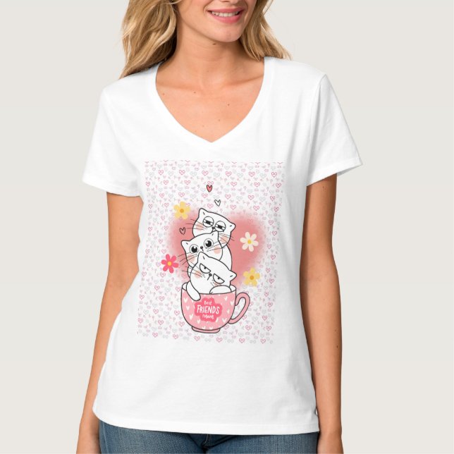 Camiseta 3 gatos com flores e uma caneca (Frente)