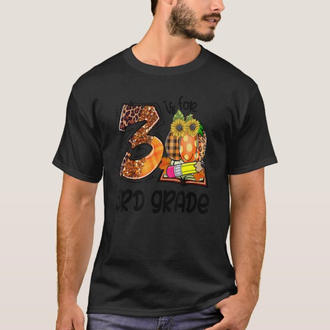 Camiseta 3 Is For 3rd Grade Leopard Pumpkin Teacher Fall Th (Frente)