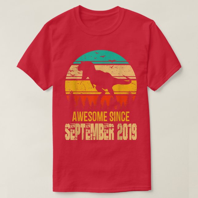 Camiseta 3 Year Old Gifts Awesome September 2019 Dinosaur 3 (Frente do Design)