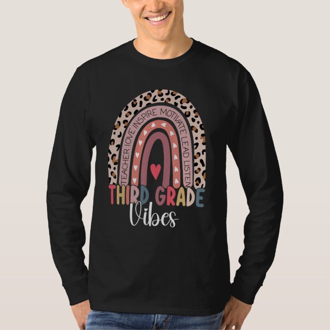 Camiseta 3rd Grade Vibes Rainbow Leopard Third Grade Teache (Frente)